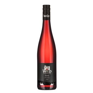 Eine hohe, klare Flasche Wild Rosé mit schwarzem Schraubverschluss und einem schwarzen Etikett mit stilisiertem Hirsch-Logo.